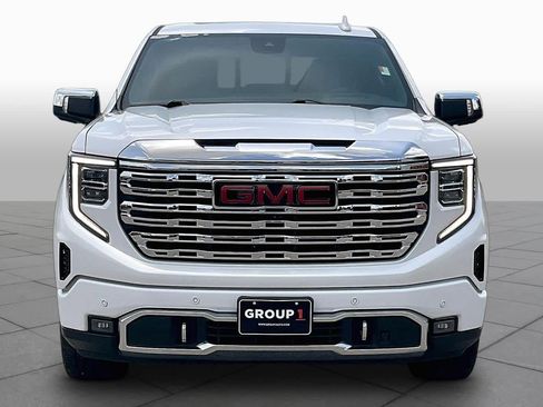 Used 2024 GMC Sierra 1500 Denali AWD/4WD image 4