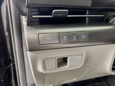 Used 2024 Hyundai Kona SE AWD/4WD image 10