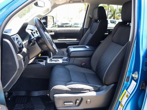 Used 2017 Toyota Tundra SR5 w/ SR5 Upgrade Package RWD image 18