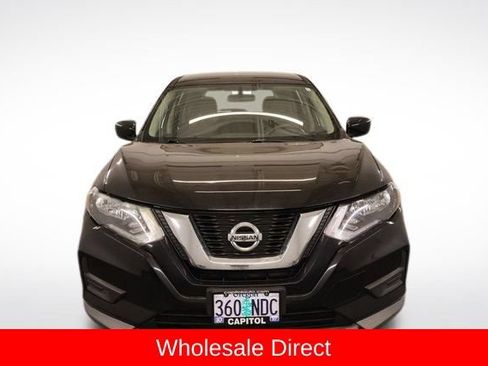 Used 2017 Nissan Rogue S AWD/4WD image 6
