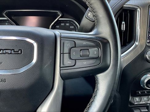 Used 2023 GMC Sierra 2500 Denali w/ Denali Ultimate Package AWD/4WD image 11