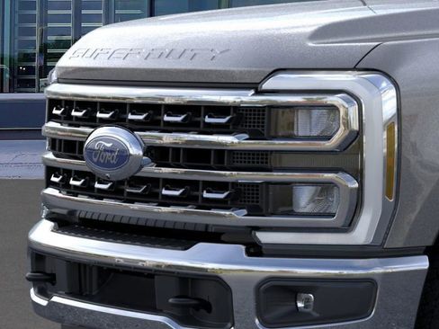 New 2026 Ford F250 Lariat w/ FX4 Off-Road Package image 17