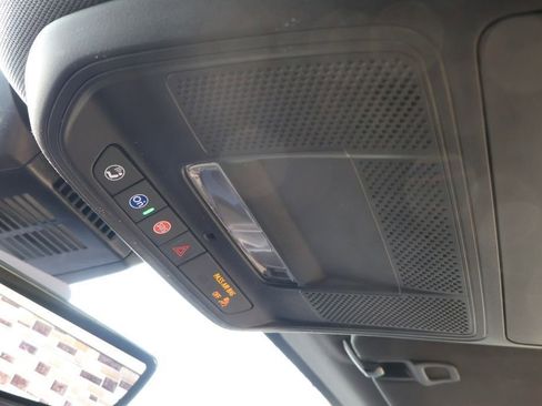 New 2026 Chevrolet Equinox ACTIV w/ Convenience Package III FWD image 37