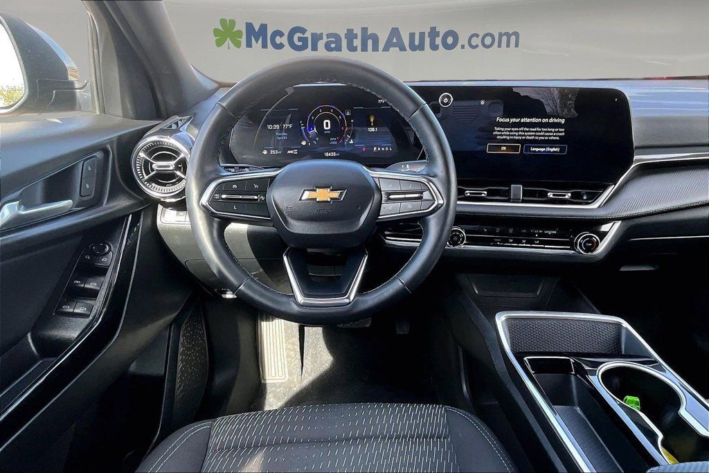 Used 2025 Chevrolet Equinox LT AWD/4WD image 10