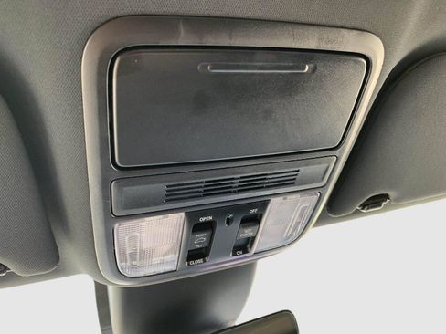 Certified 2025 Honda Odyssey Sport-L image 25