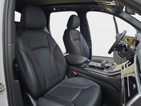 Certified 2025 Audi Q7 2.0T Premium Plus w/ Premium Plus Package image 12