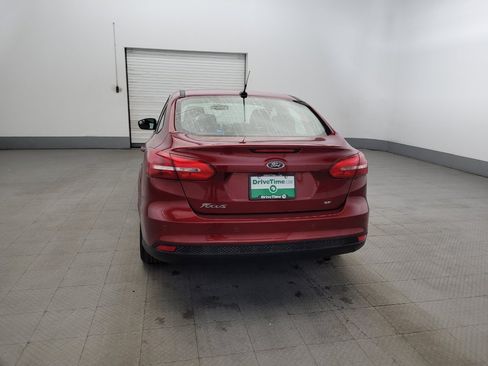 Used 2016 Ford Focus SE w/ SE Power Seat Package FWD image 6