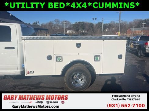 New 2024 RAM 3500 Tradesman w/ Chrome Appearance Group image 2