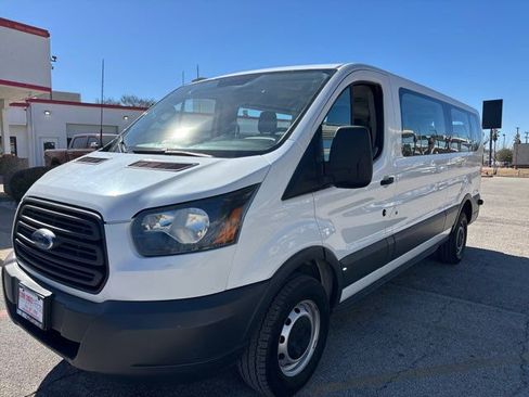 Used 2018 Ford Transit 350 XL RWD image 3