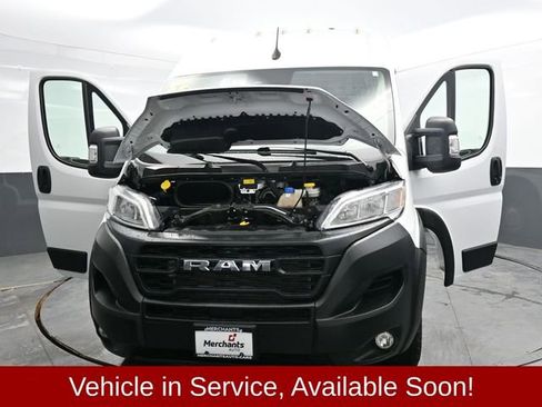 Used 2025 RAM ProMaster 2500 w/ Convenience Group image 40