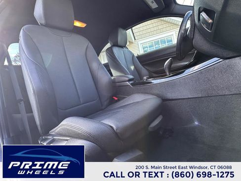 Used 2017 BMW 230i Coupe image 13