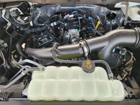 New 2026 Ford F150 XLT w/ Equipment Group 302A MID image 27