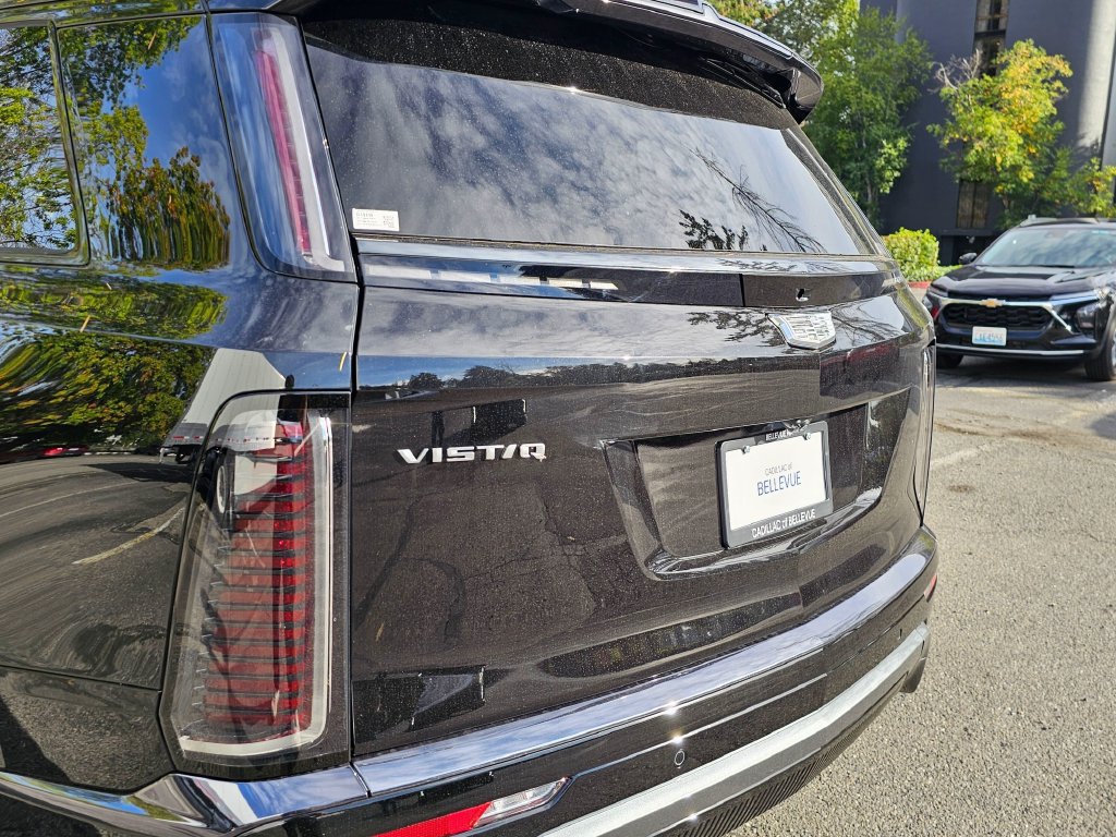 New 2027 Cadillac Vistiq Sport AWD/4WD image 13