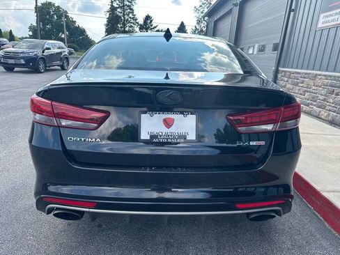Used 2017 Kia Optima SX w/ Launch Edition Package FWD image 4