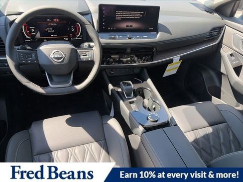 New 2026 Nissan Rogue Platinum w/ Platinum Premium Package AWD/4WD image 14