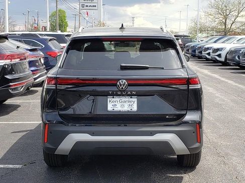 New 2026 Volkswagen Tiguan S AWD/4WD image 4