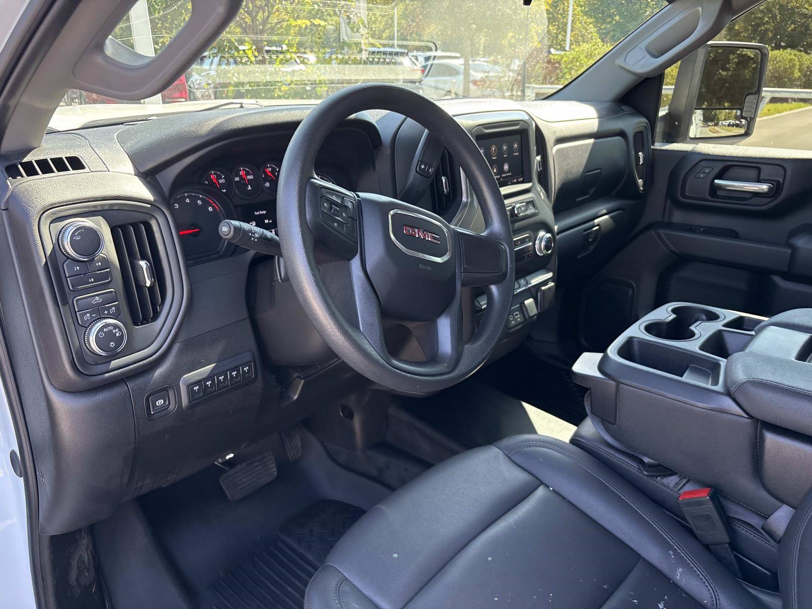 Used 2025 GMC Sierra 2500 Pro w/ Convenience Package AWD/4WD image 16
