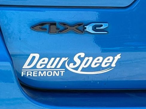 Used 2023 Jeep Grand Cherokee Trailhawk AWD/4WD image 2