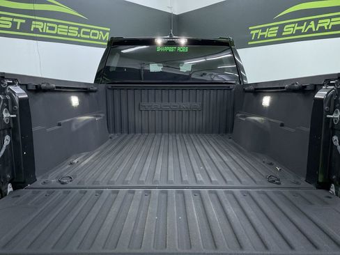 Used 2024 Toyota Tacoma TRD Off-Road image 27