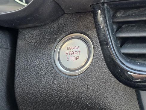 Used 2019 Kia Optima S w/ S Panoramic Sunroof Package image 15