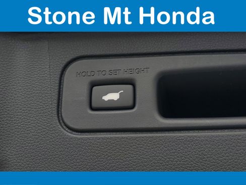 New 2026 Honda Pilot Sport image 10