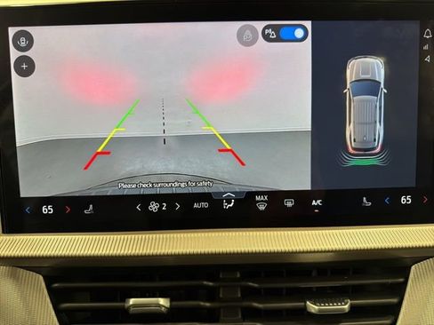 Used 2025 Ford Explorer Active image 27