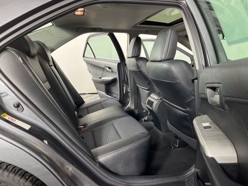 Used 2012 Toyota Camry SE image 46