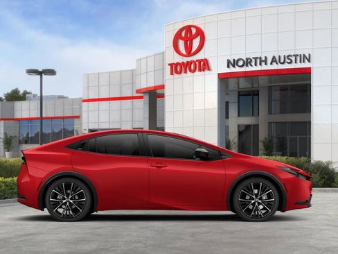 New 2026 Toyota Prius XLE image 12