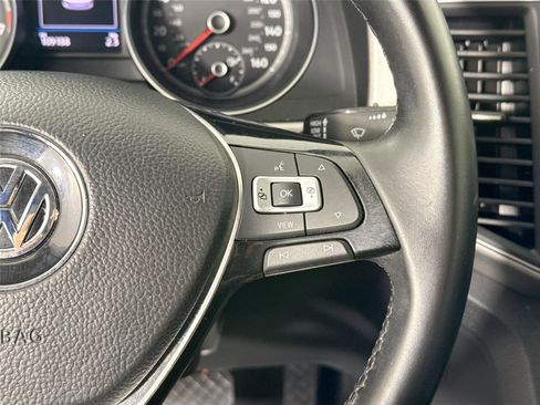 Used 2019 Volkswagen Atlas SE w/ Towing Package image 18