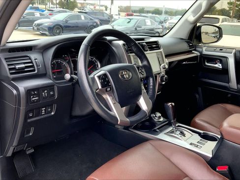 Used 2023 Toyota 4Runner Limited AWD/4WD image 17