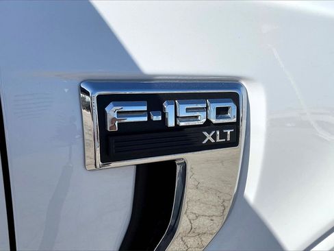 Used 2023 Ford F150 XLT w/ XTR Package image 34