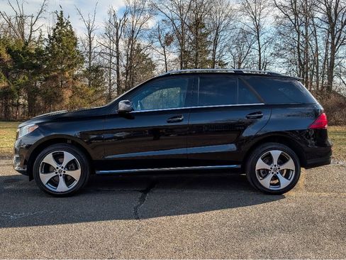 Used 2018 Mercedes-Benz GLE 350 4MATIC image 9