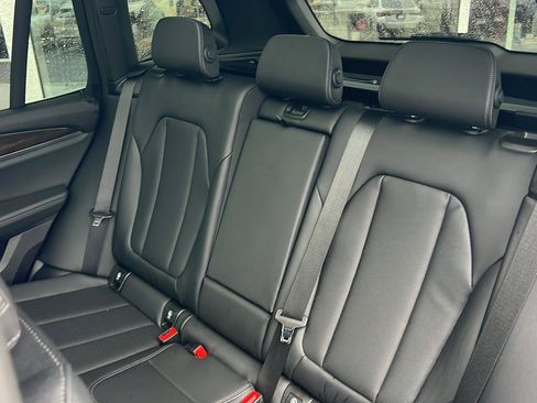 Used 2023 BMW X3 sDrive30i image 31
