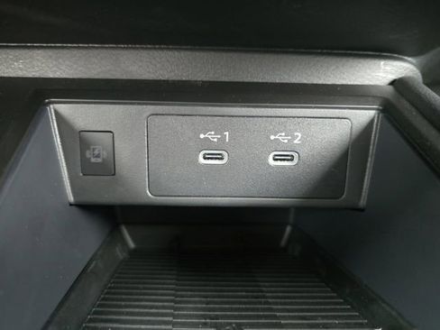 New 2026 Nissan Kicks SR FWD image 6