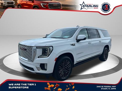 Used 2021 GMC Yukon XL Denali w/ Denali Premium Package RWD image 1