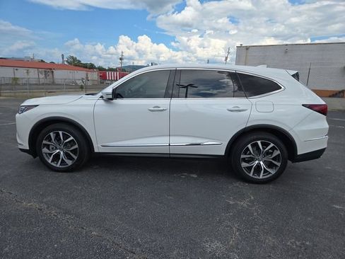 Used 2024 Acura MDX w/ Technology Package FWD image 5