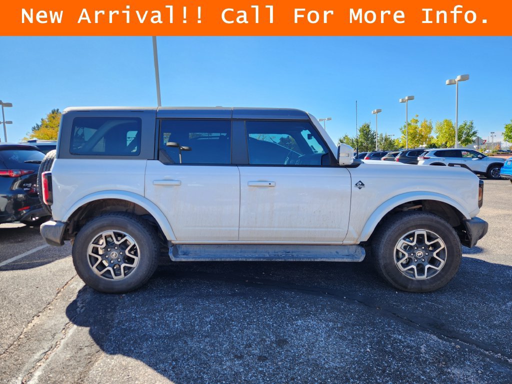 Used 2025 Ford Bronco Outer Banks AWD/4WD image 5