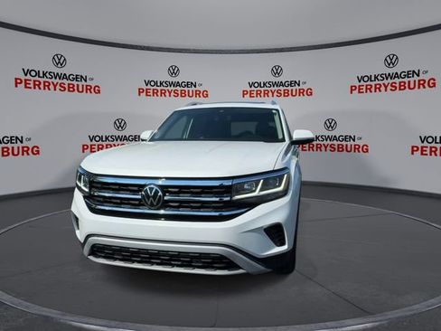 Certified 2023 Volkswagen Atlas SEL AWD/4WD image 3