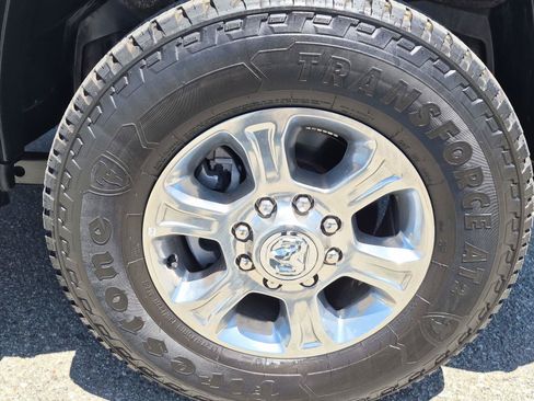 Certified 2024 RAM 2500 Big Horn w/ Off Road Package AWD/4WD image 12