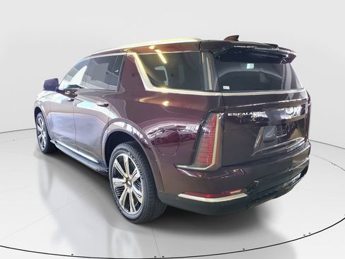 New 2026 Cadillac Escalade IQL Luxury image 4