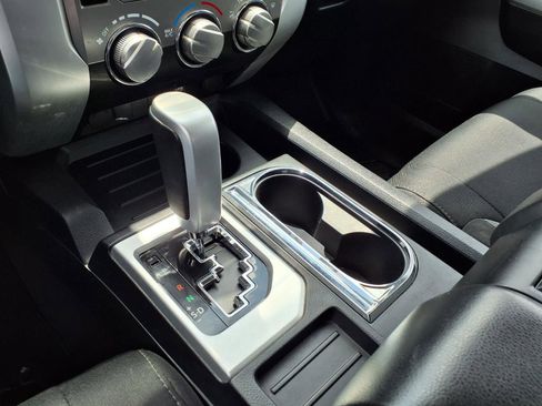 Used 2016 Toyota Tundra SR5 RWD image 25