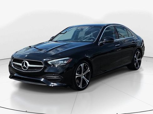Used 2025 Mercedes-Benz C 300 Sedan image 11