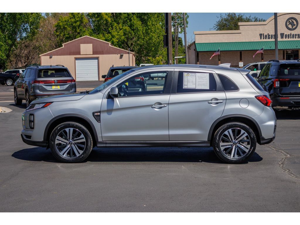 Used 2025 Mitsubishi Outlander Sport ES AWD/4WD image 6