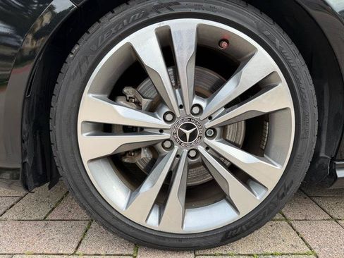 Used 2018 Mercedes-Benz CLA 250 image 28