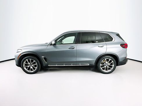 Used 2024 BMW X5 sDrive40i image 4