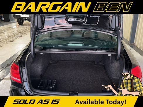 Used 2013 Volkswagen Passat 2.5 SE image 8