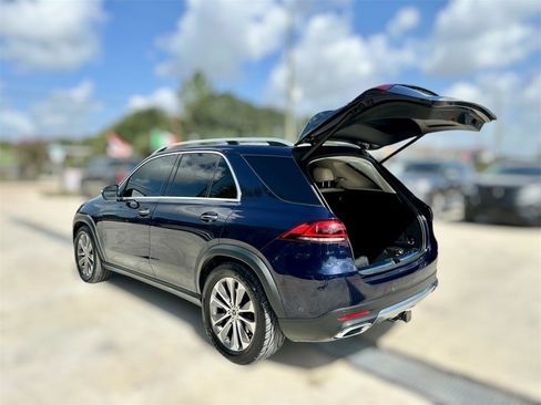 Used 2022 Mercedes-Benz GLE 450 4MATIC w/ Premium Package image 7