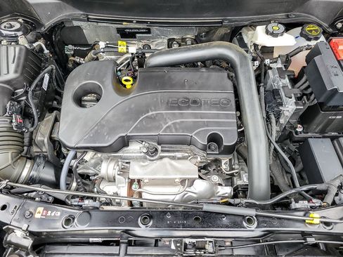 Used 2025 GMC Terrain Elevation image 22