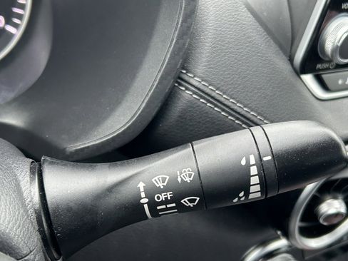 Used 2023 Nissan Sentra SV image 25