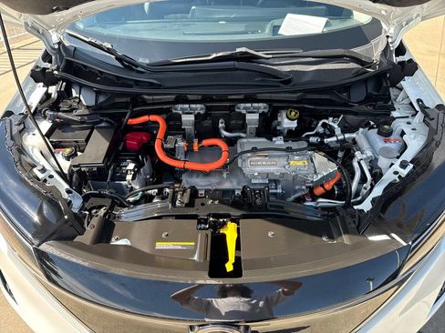 Used 2024 Nissan Ariya AWD image 22